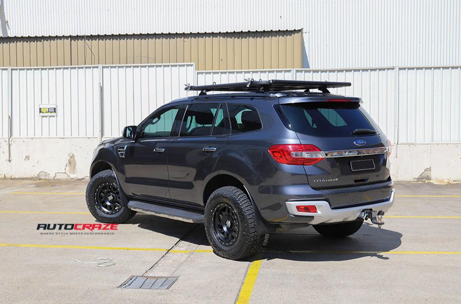 FORD EVEREST MACHETE XD SATIN BLACK